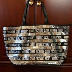 Victoria’s Secret Tote